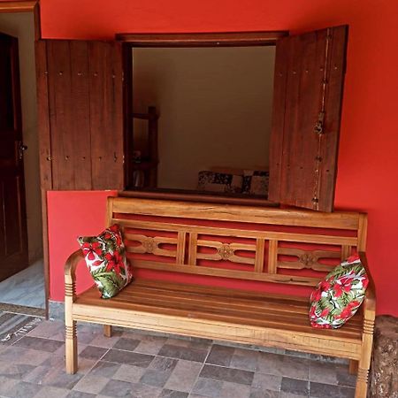Villa Pareto Guest House サーナ エクステリア 写真